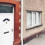 Urban Music Style Townhouse In Swansea City Center