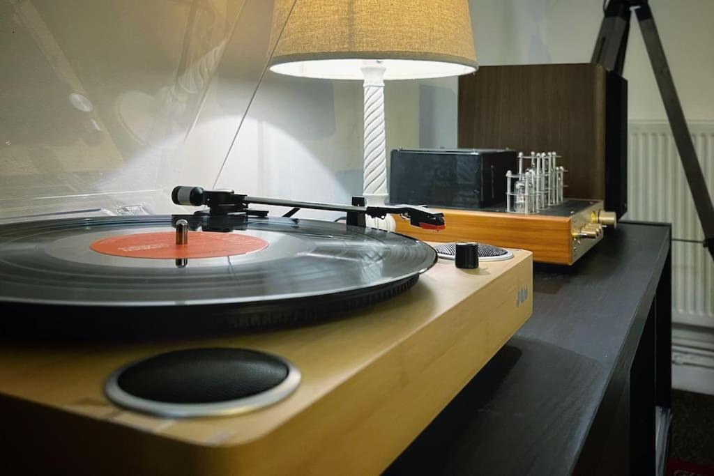 Urban Music Style Townhouse In Center *
